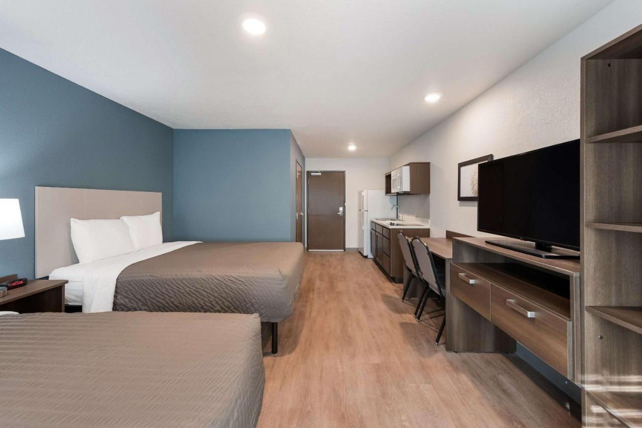 Woodspring Suites Dayton North Exterior photo